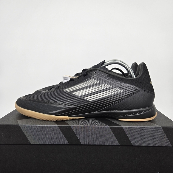 New adidas F50 League Indoor Men's Soccer Shoes Size 9 - Picture 1 of 8